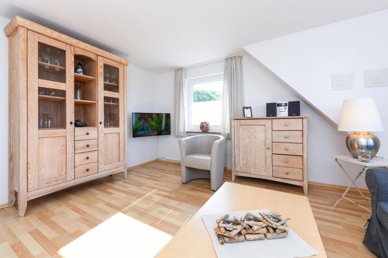 Ferienwohnung Haus Hafenblick Bensersiel Exterior foto