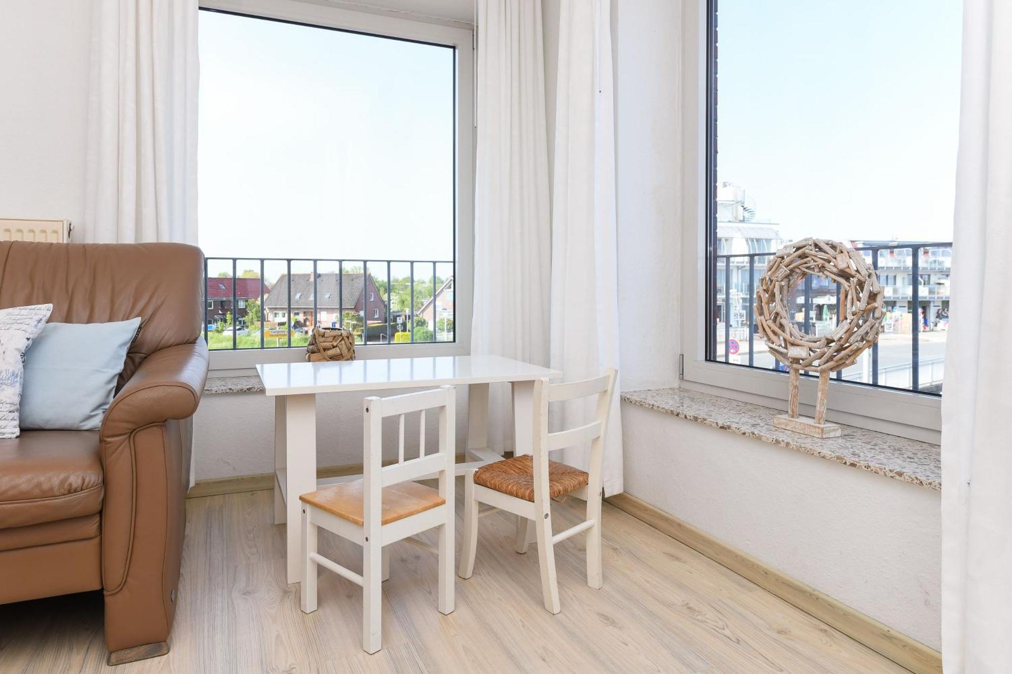 Ferienwohnung Haus Hafenblick Bensersiel Exterior foto