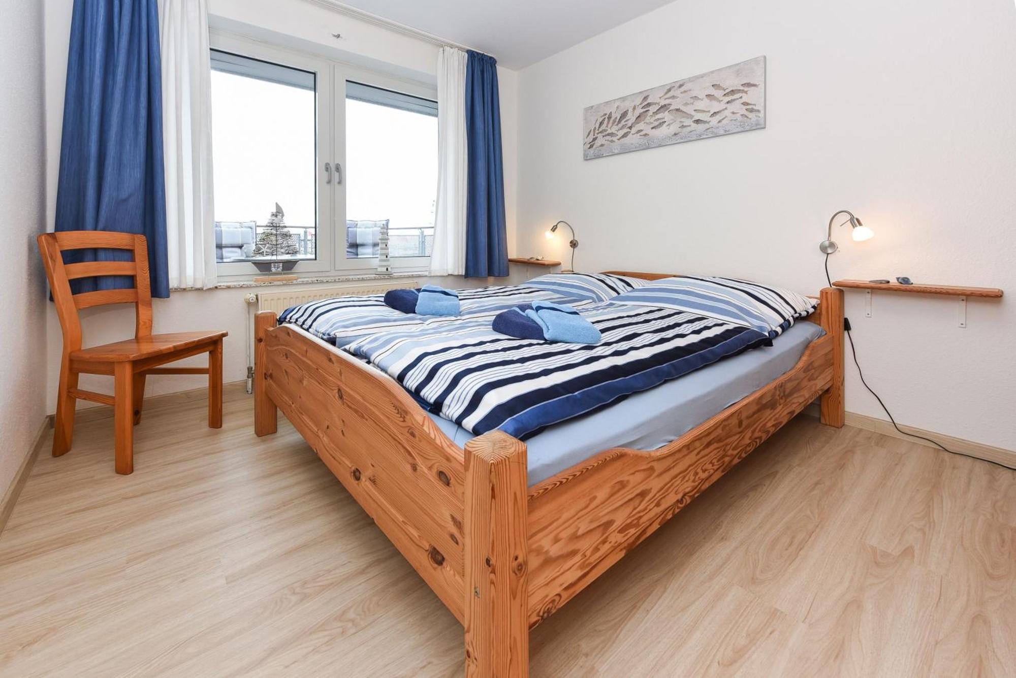 Ferienwohnung Haus Hafenblick Bensersiel Exterior foto